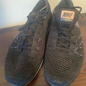 Women’s Nike black color size 10.5